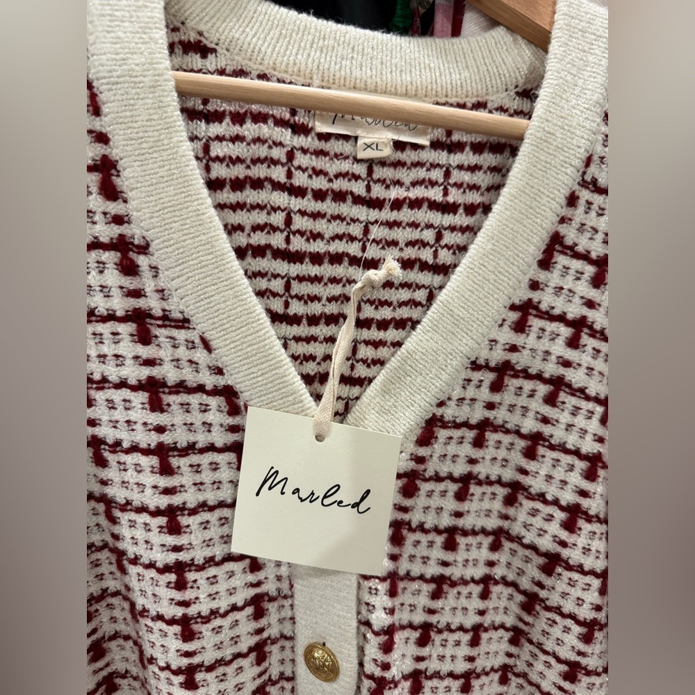 Marled Tweed Style Knit Women's Cream and Red Cardigan - Picture 5 of 8